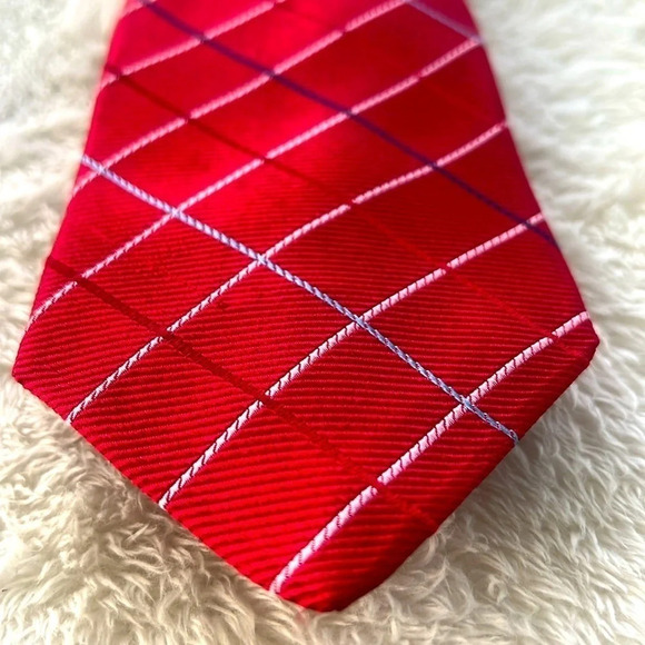 Haspel Fresh Tailored 100% Silk July 4th Tie Red White and Blue Diagonal Pattern - Picture 2 of 13